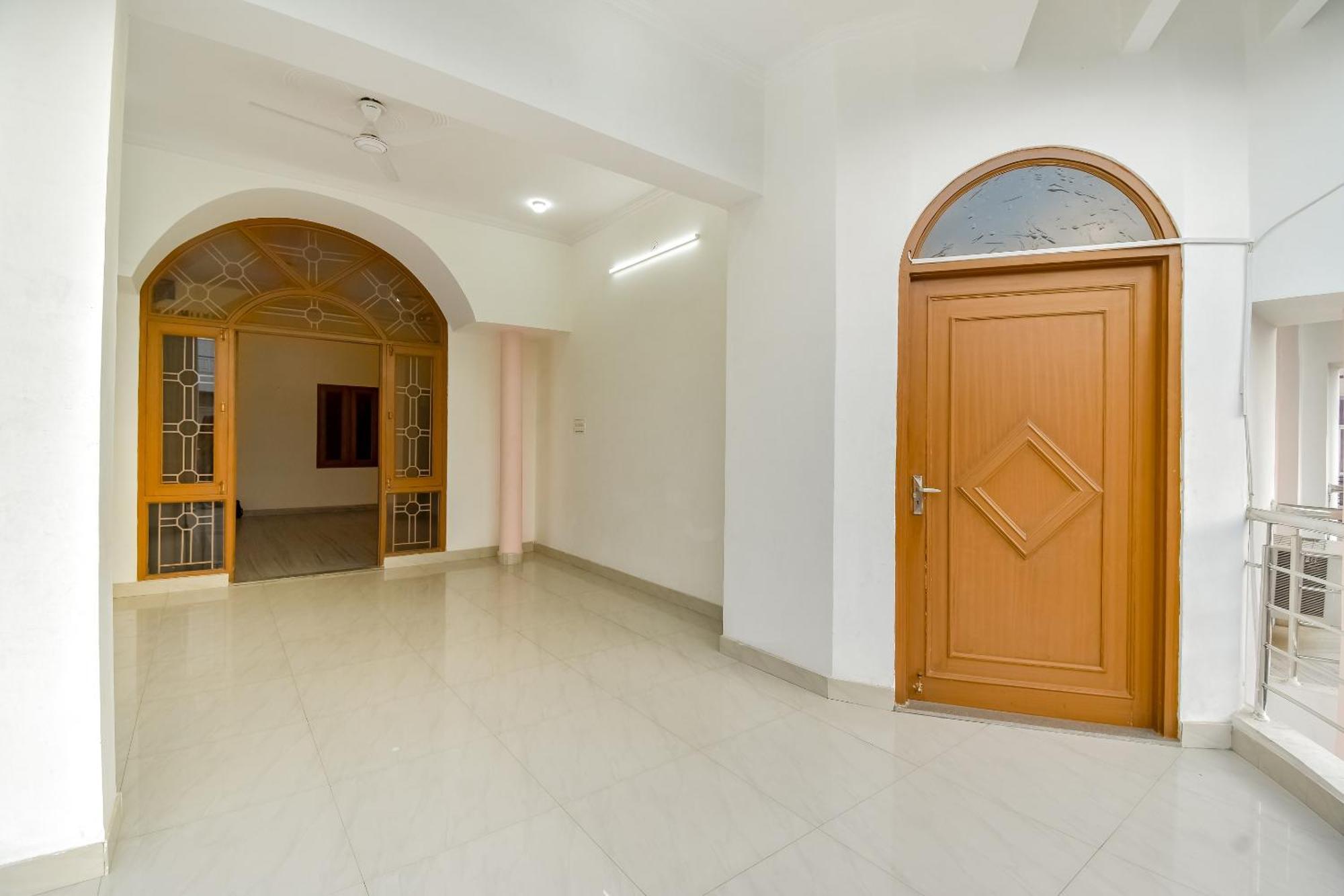 Hotel O Kusum Lodge Pandu Exterior foto